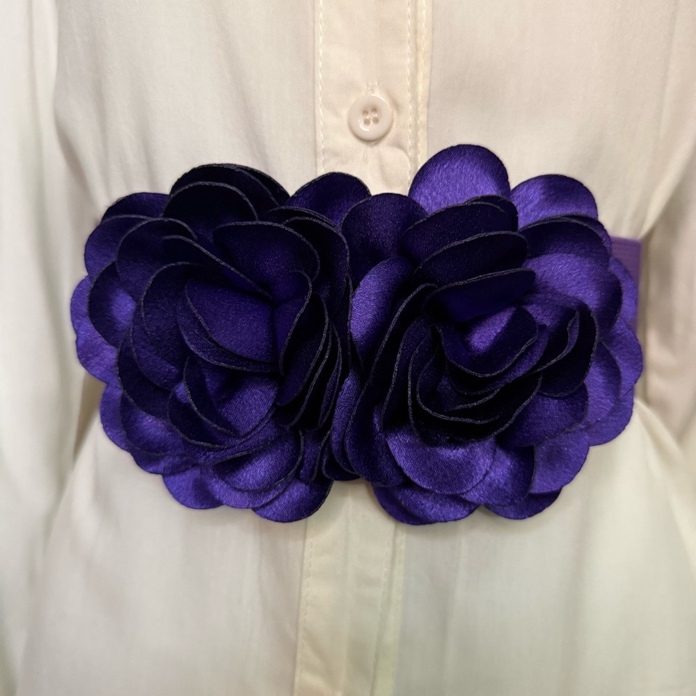 Purple statement satin double flower wide elastic waistband belt - Picture 1 of 9